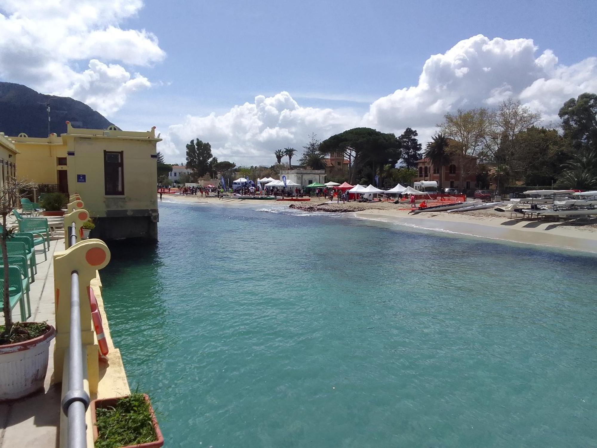 La Casetta Di Rosario Mondello Palermo Exterior foto